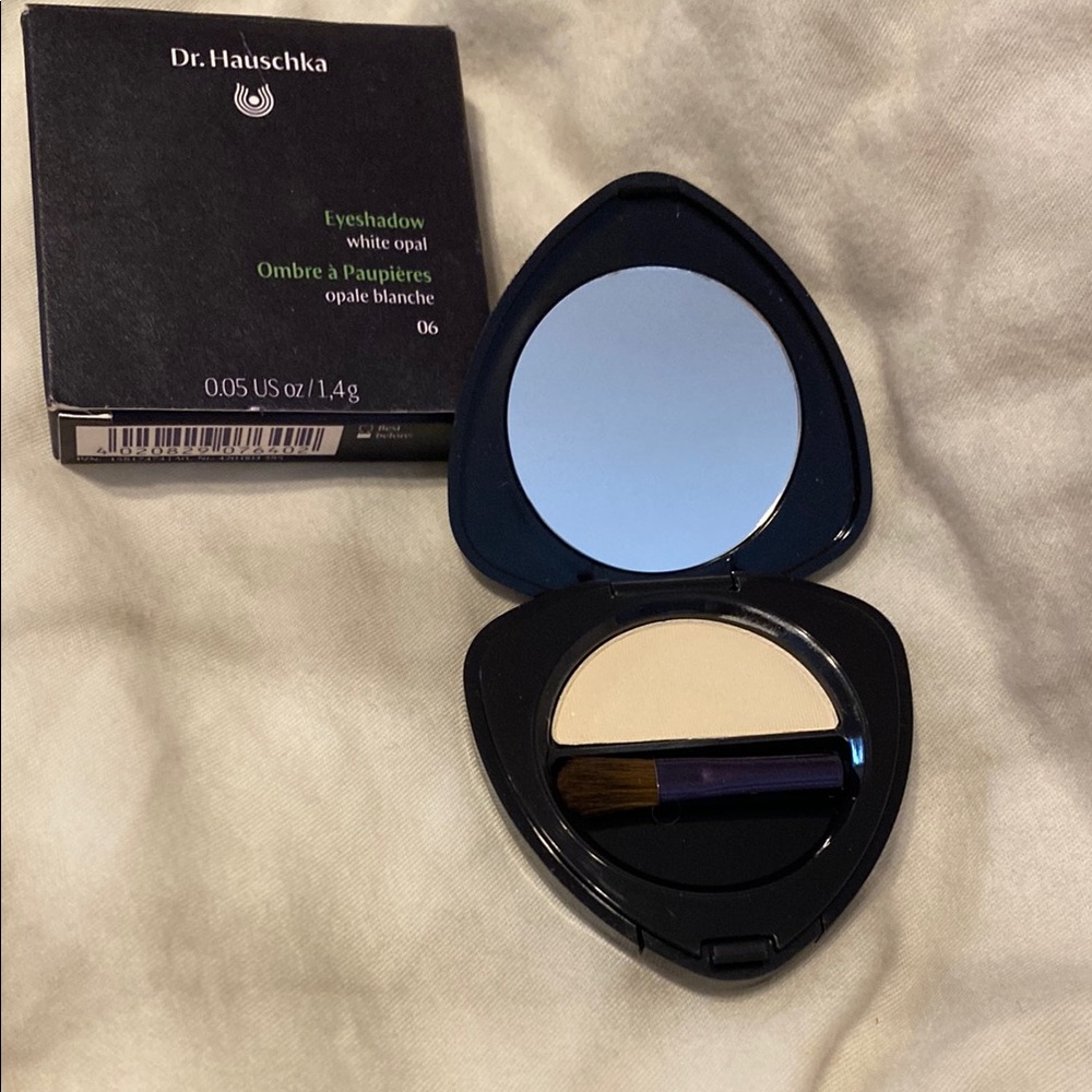 Dr. Hauschka White Opal Eyeshadow